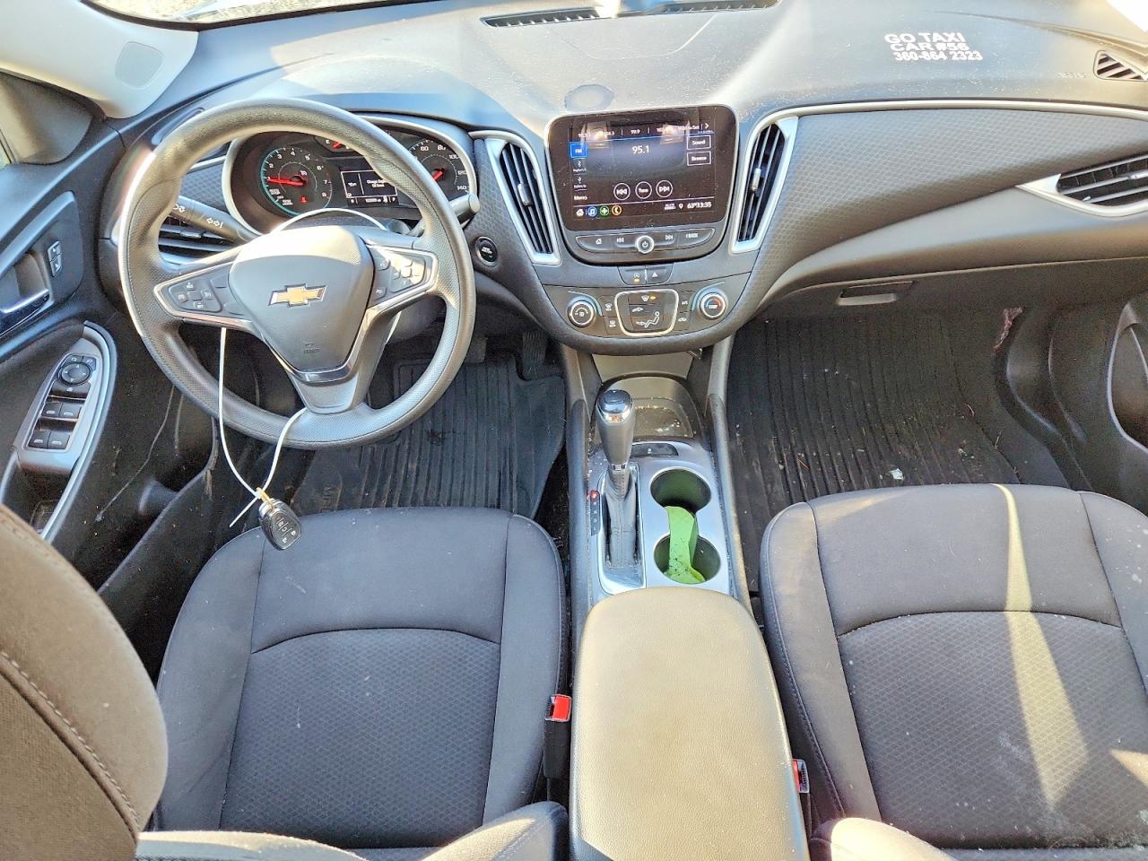 2020 CHEVROLET MALIBU LS photo 8