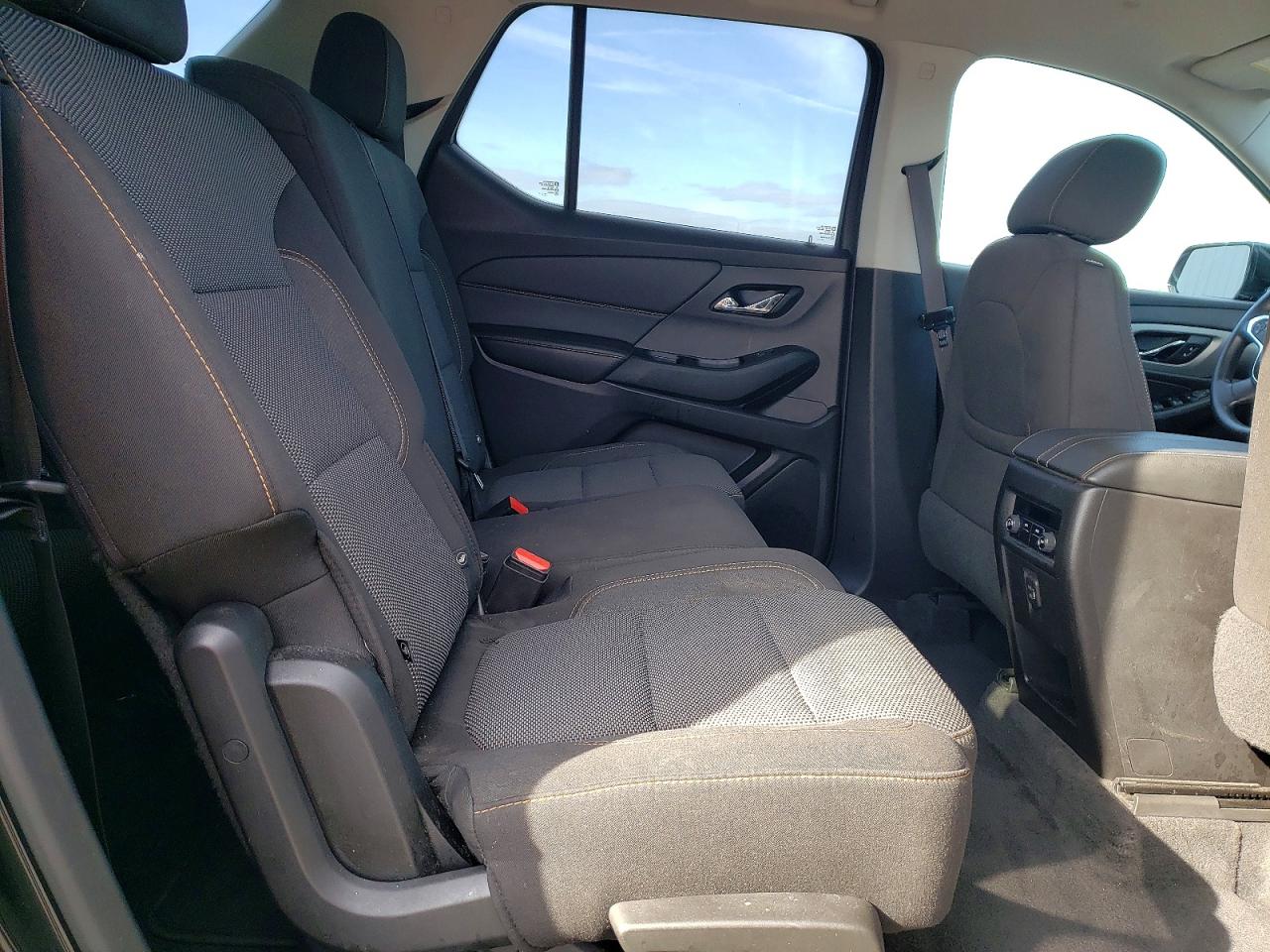 2019 CHEVROLET TRAVERSE LS photo 11