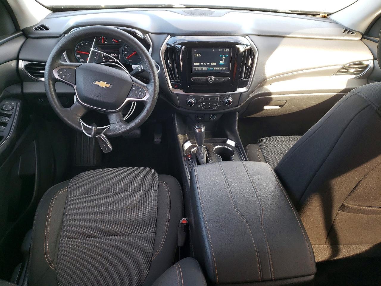 2019 CHEVROLET TRAVERSE LS photo 8