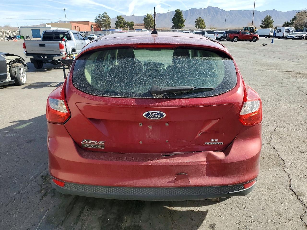 2014 FORD FOCUS SE photo 6