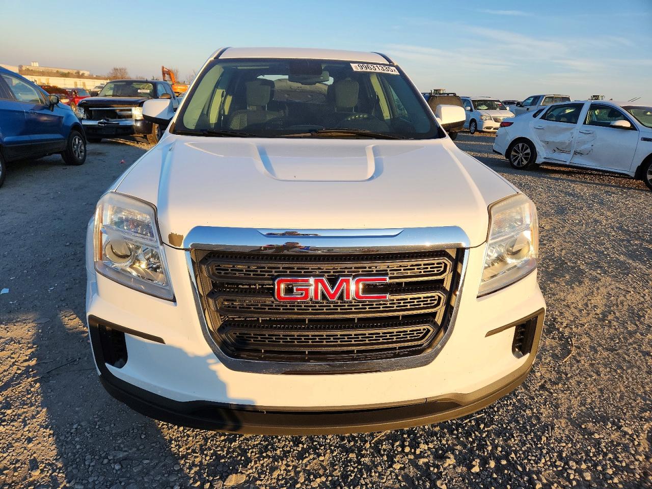 2017 GMC TERRAIN SLE photo 5