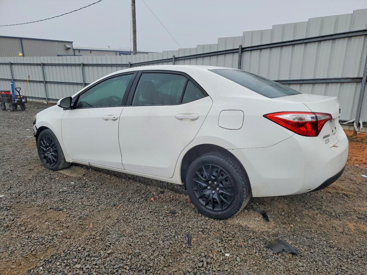 2015 TOYOTA COROLLA L photo 2