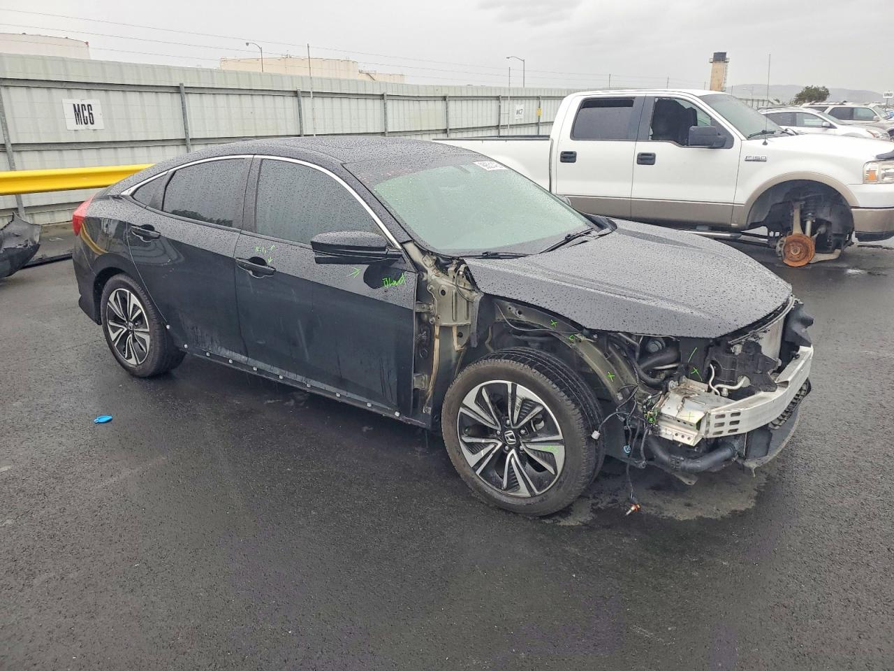 2017 HONDA CIVIC EXL photo 4
