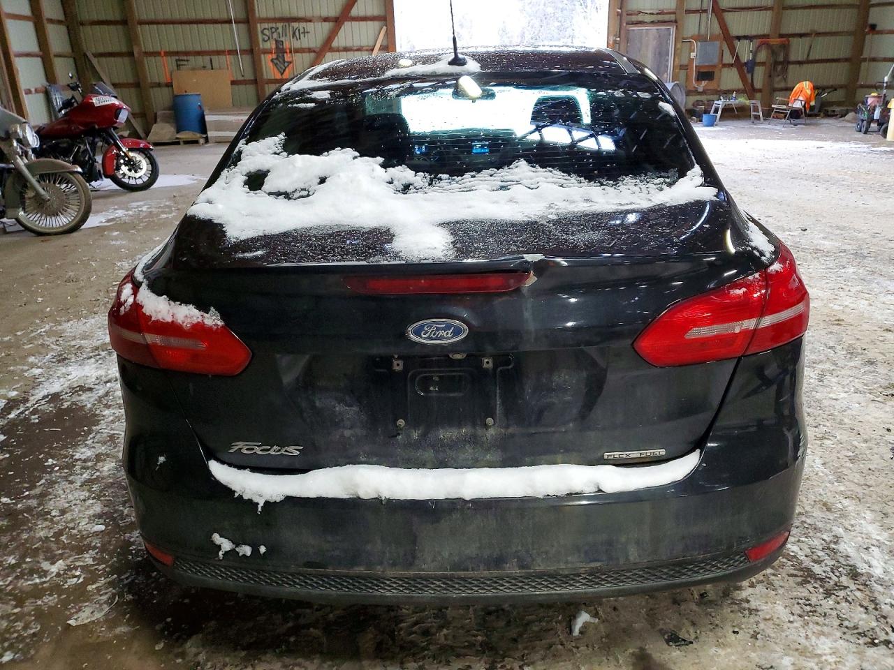 2015 FORD FOCUS S photo 6