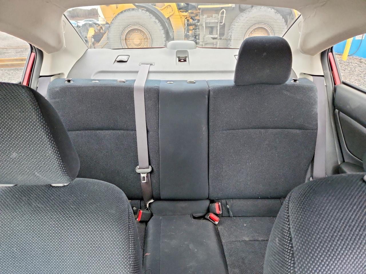 2014 SUBARU IMPREZA photo 10