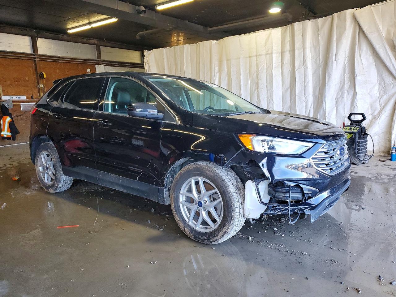 2021 FORD EDGE SEL photo 4
