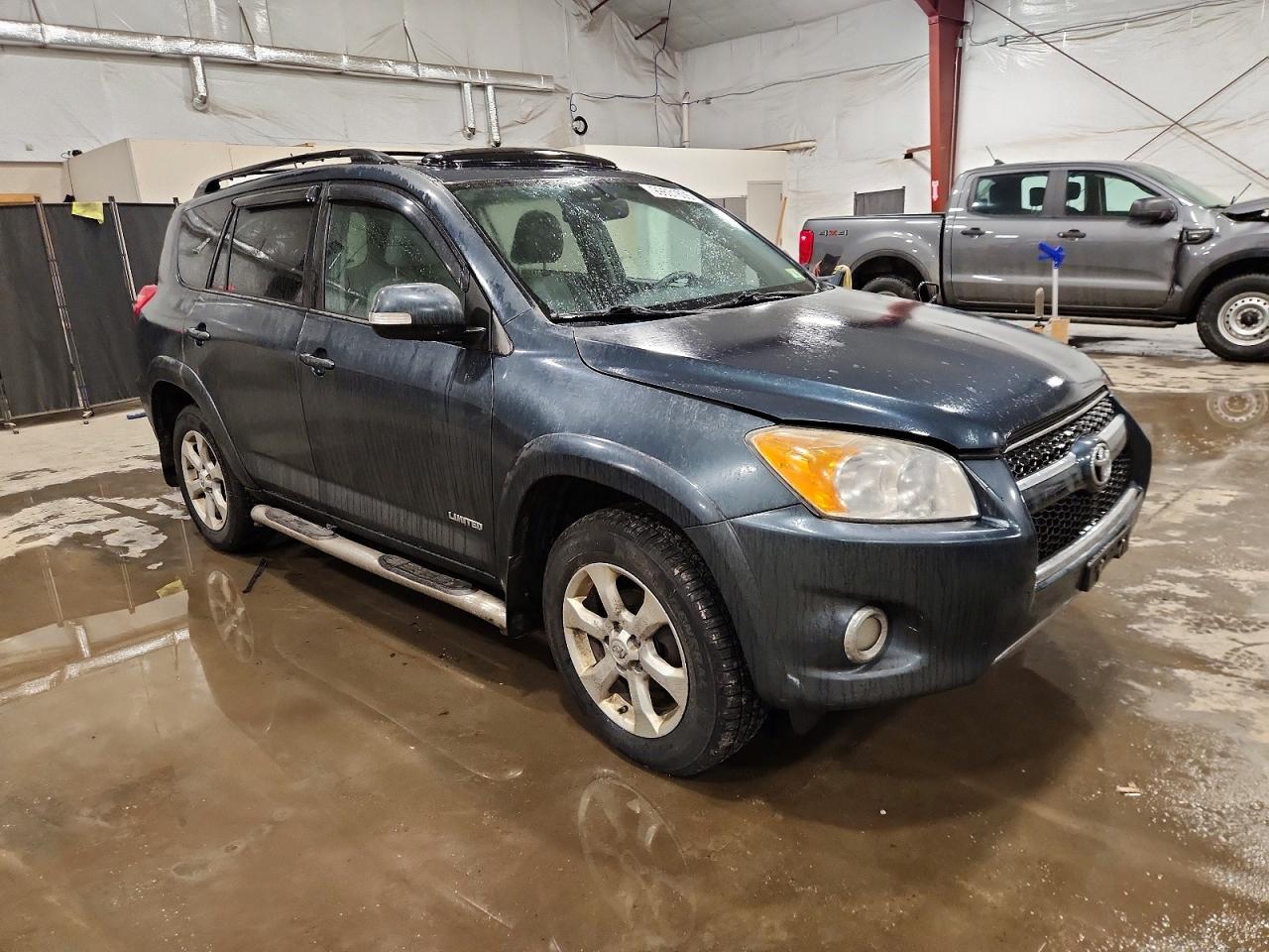2012 TOYOTA RAV4 LIMITED photo 4