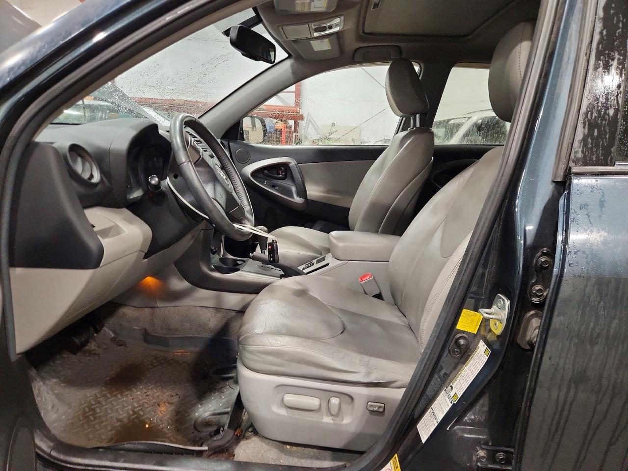 2012 TOYOTA RAV4 LIMITED photo 7