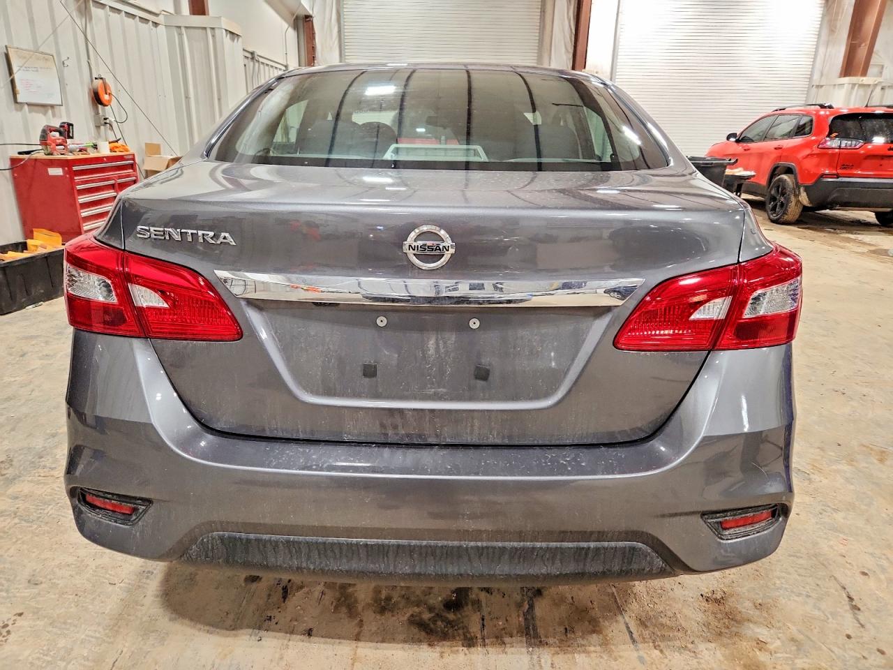 2019 NISSAN SENTRA S photo 6
