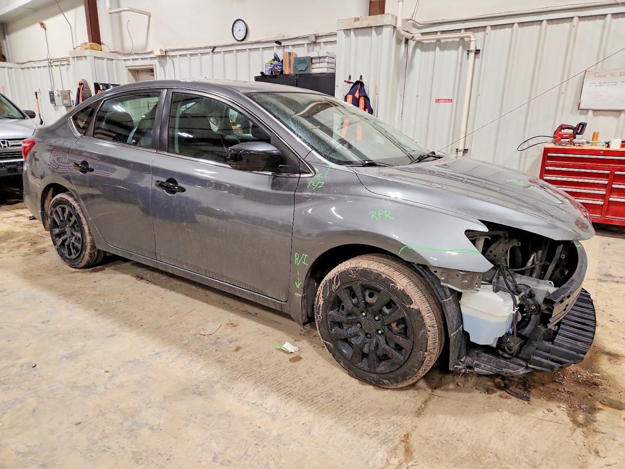 2019 NISSAN SENTRA S photo 4