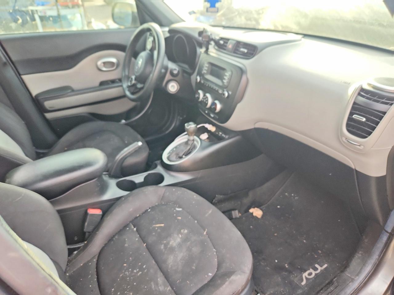 2015 KIA SOUL photo 8