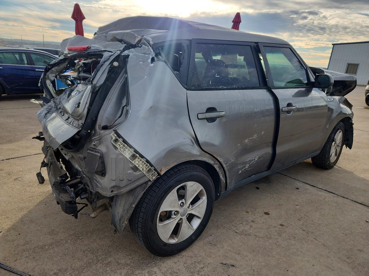 2015 KIA SOUL photo 3