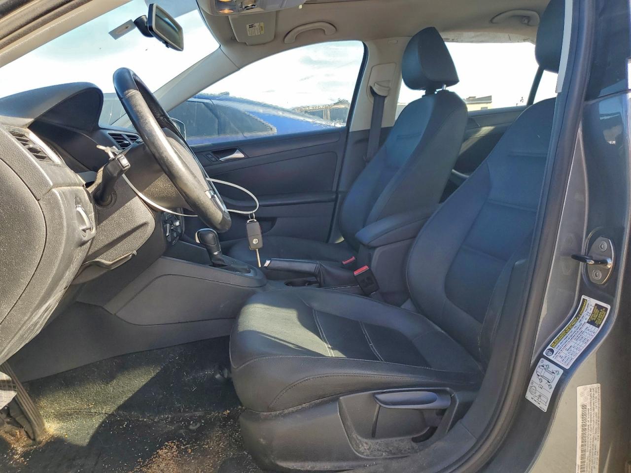 2012 VOLKSWAGEN JETTA SE photo 7