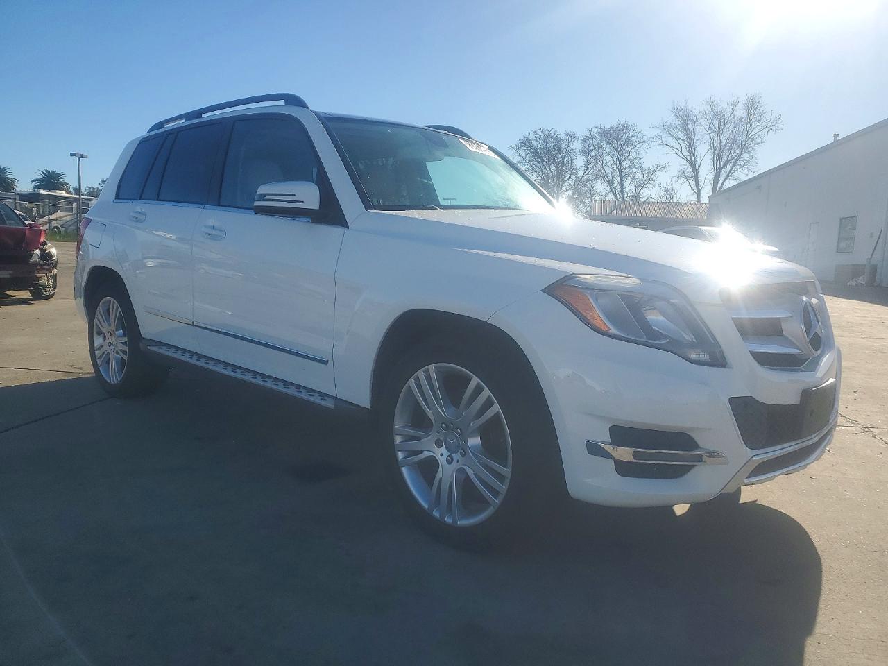2015 MERCEDES-BENZ GLK 350 photo 4