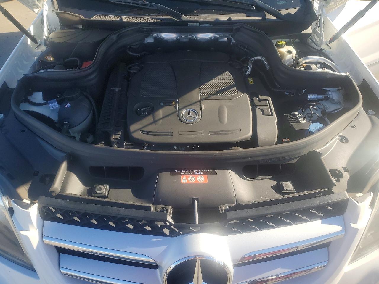 2015 MERCEDES-BENZ GLK 350 photo 12