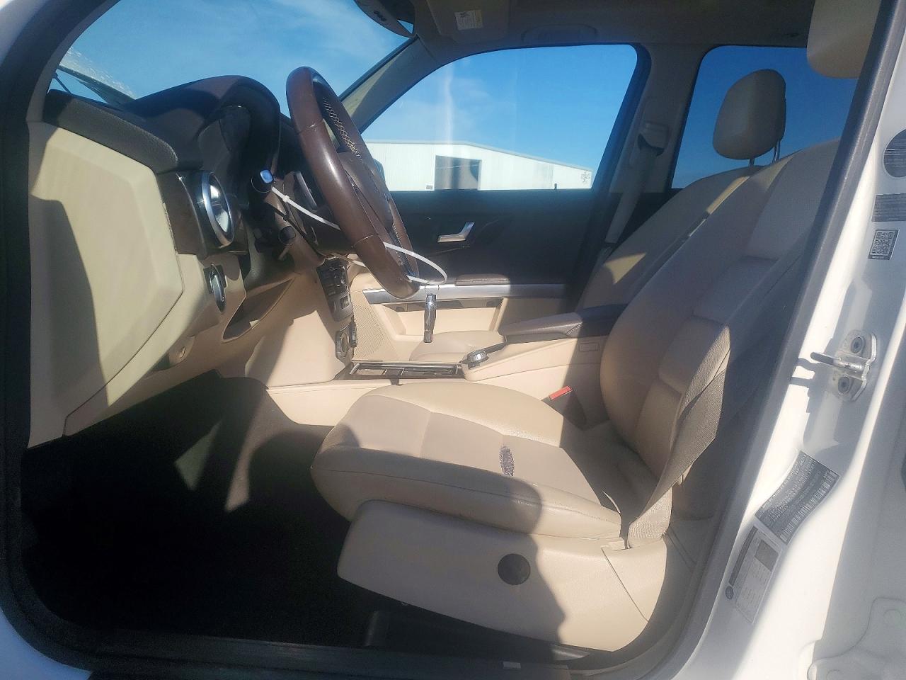 2015 MERCEDES-BENZ GLK 350 photo 7