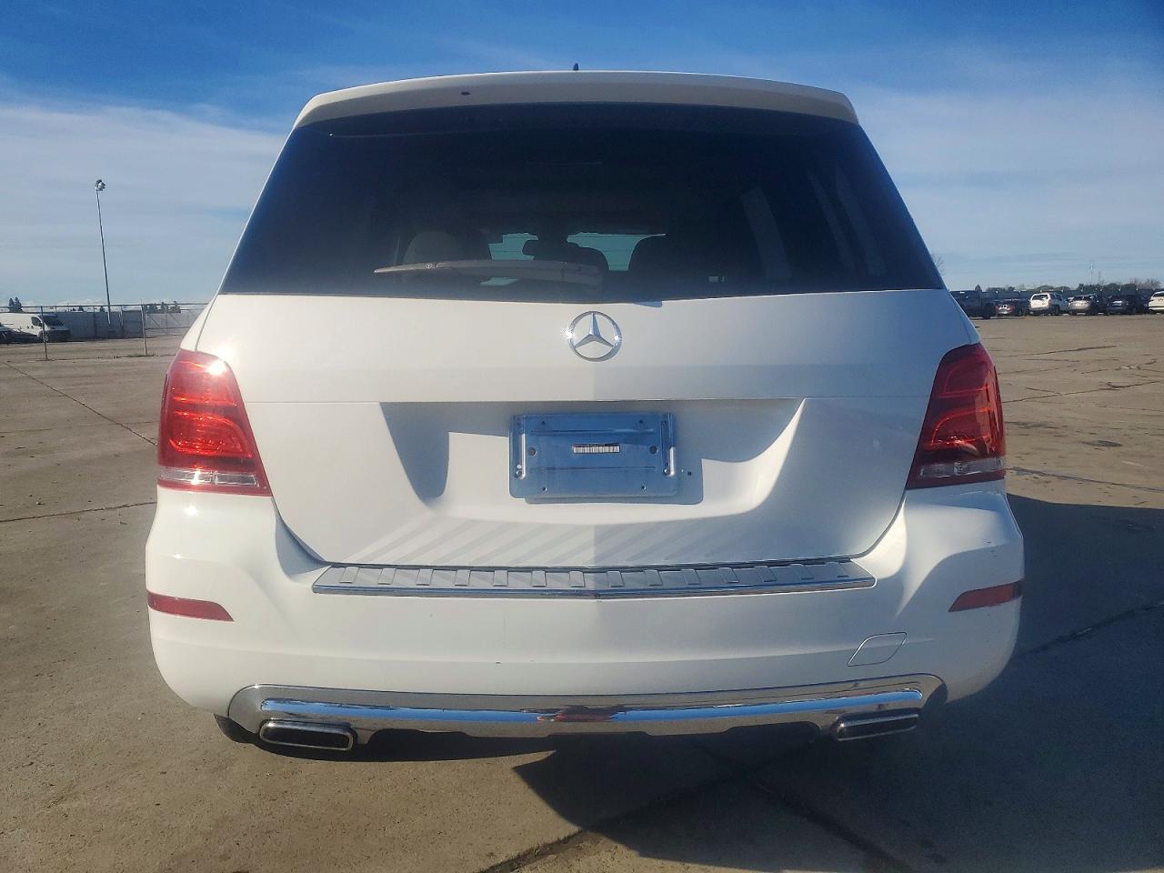 2015 MERCEDES-BENZ GLK 350 photo 6