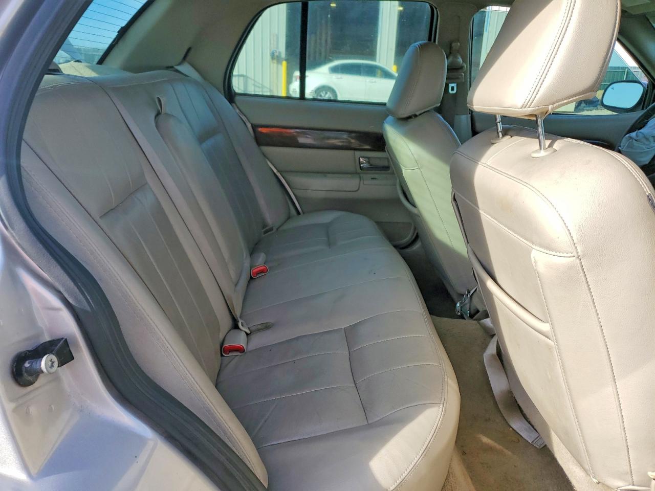 2009 MERCURY GRAND MARQUIS LS photo 10