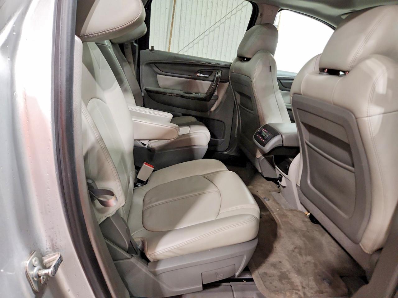 2016 GMC ACADIA SLT-1 photo 11