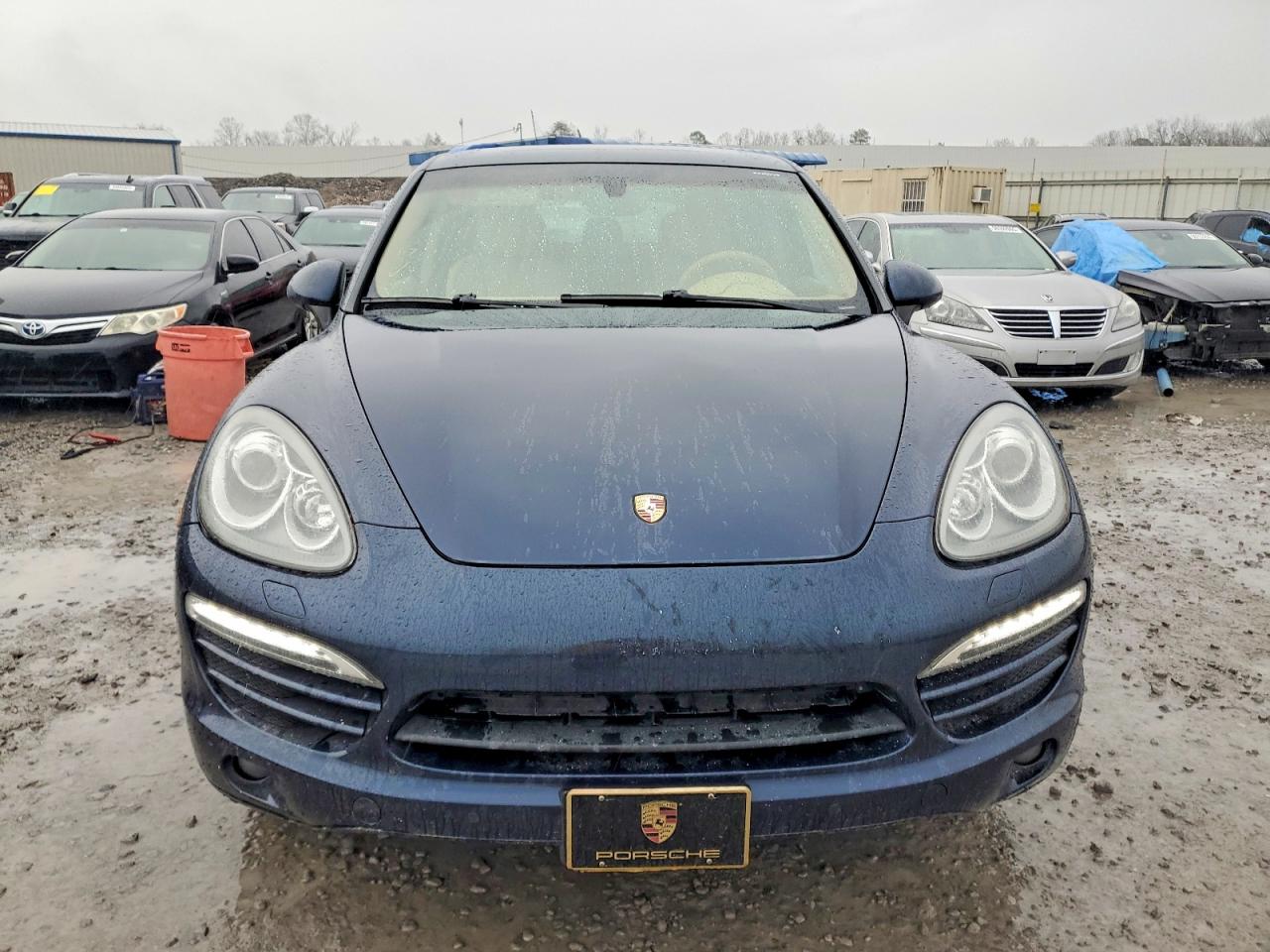 2012 PORSCHE CAYENNE photo 5