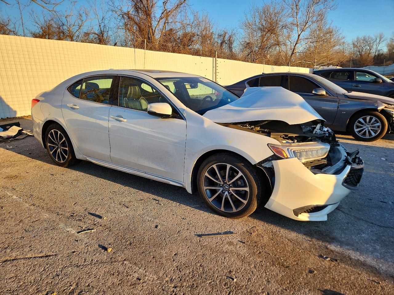 2018 ACURA TLX TECH photo 4