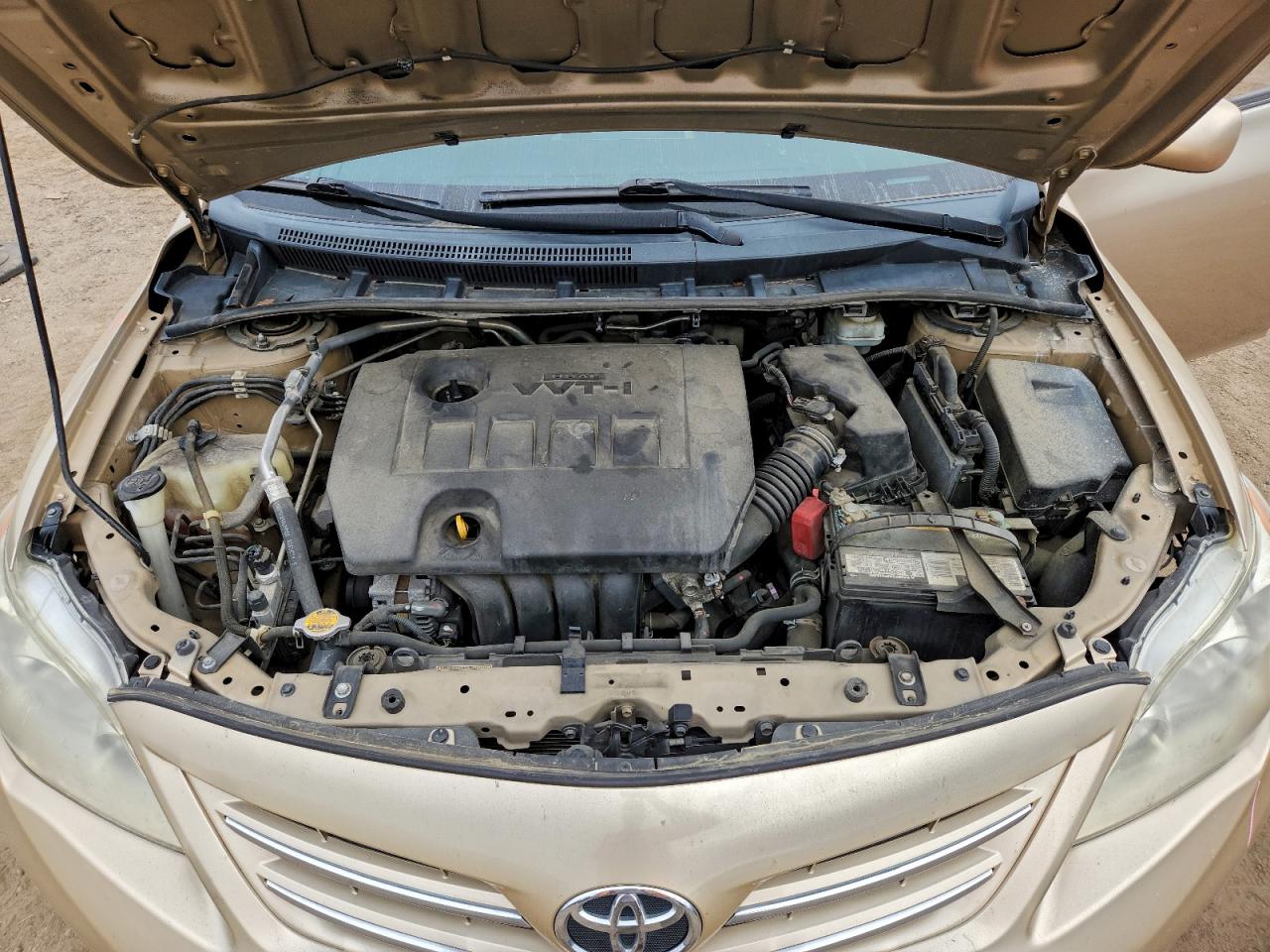 2013 TOYOTA COROLLA BASE photo 11