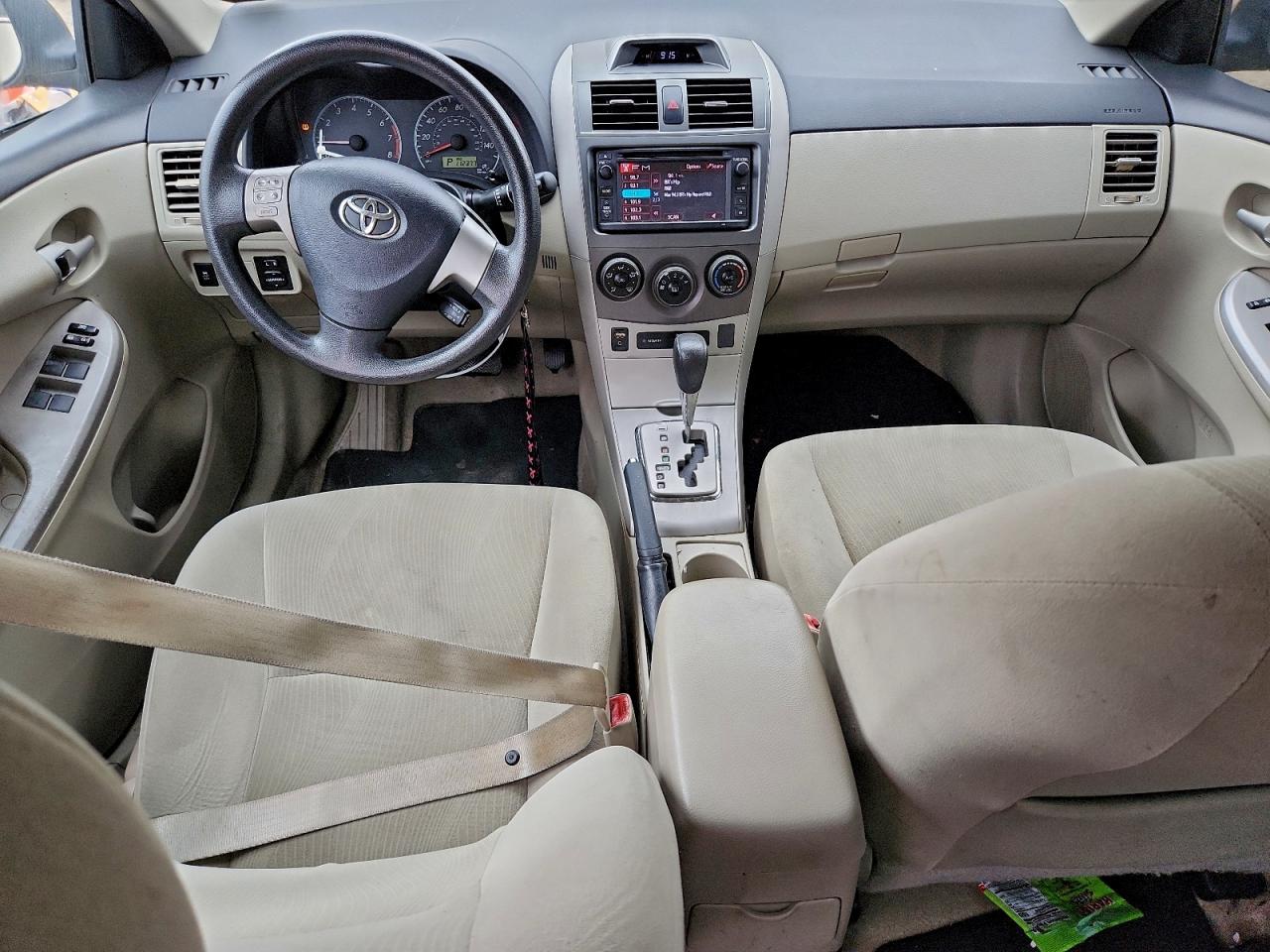 2013 TOYOTA COROLLA BASE photo 8