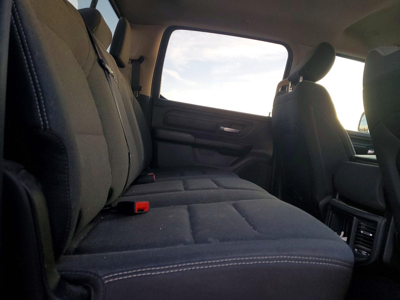 2019 RAM 1500 TRADESMAN photo 10