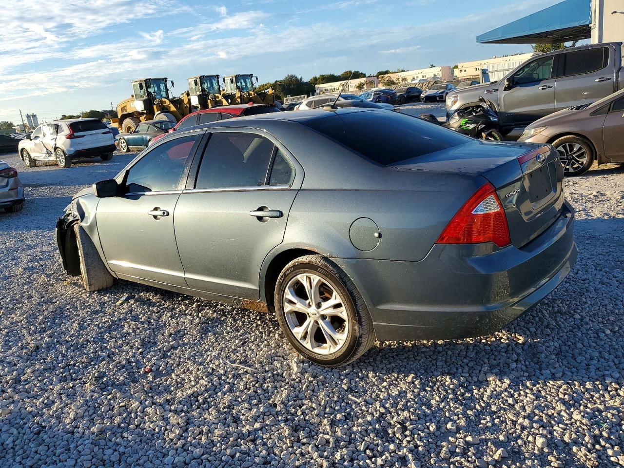 2012 FORD FUSION SE photo 2