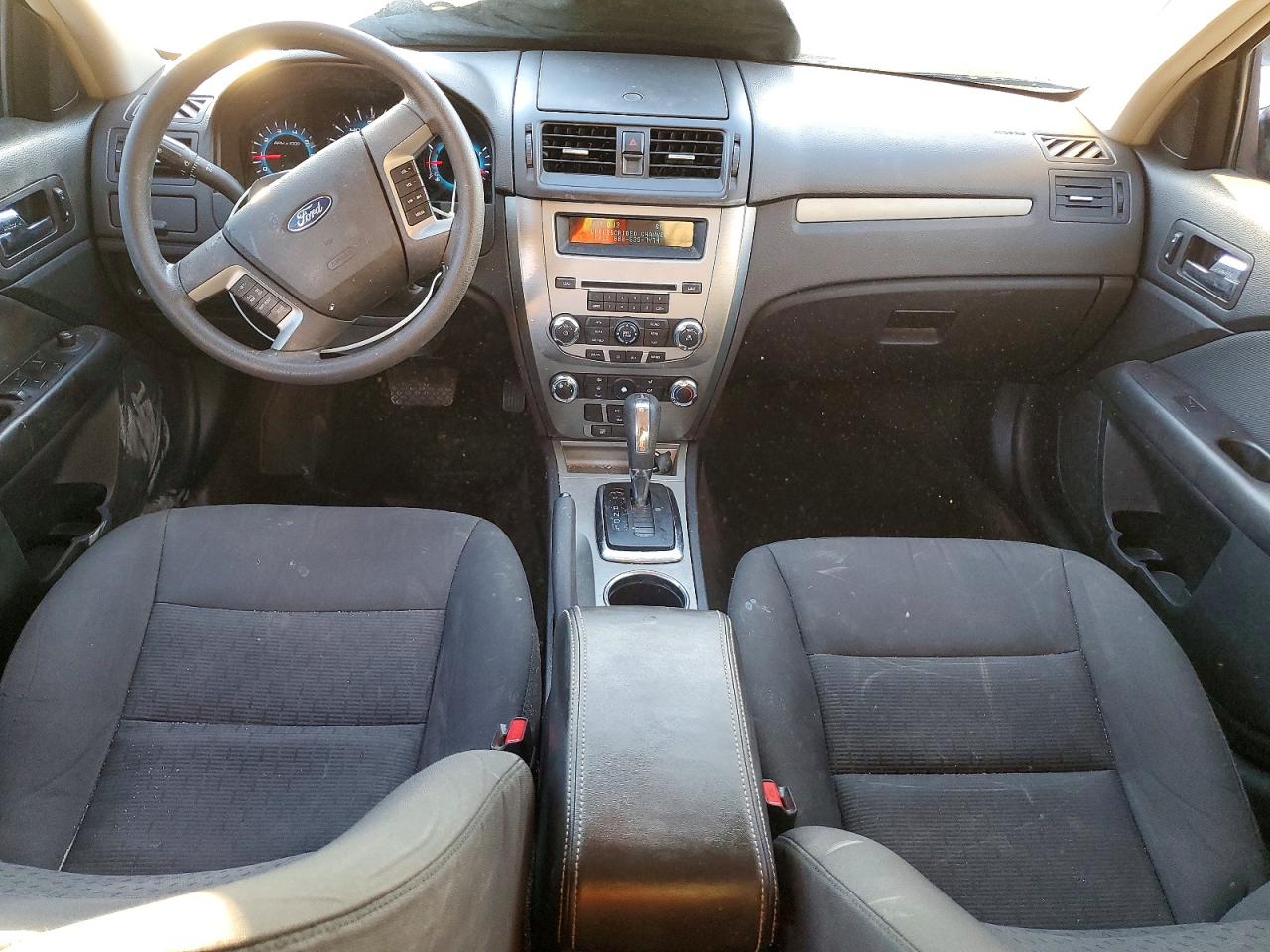 2012 FORD FUSION SE photo 8
