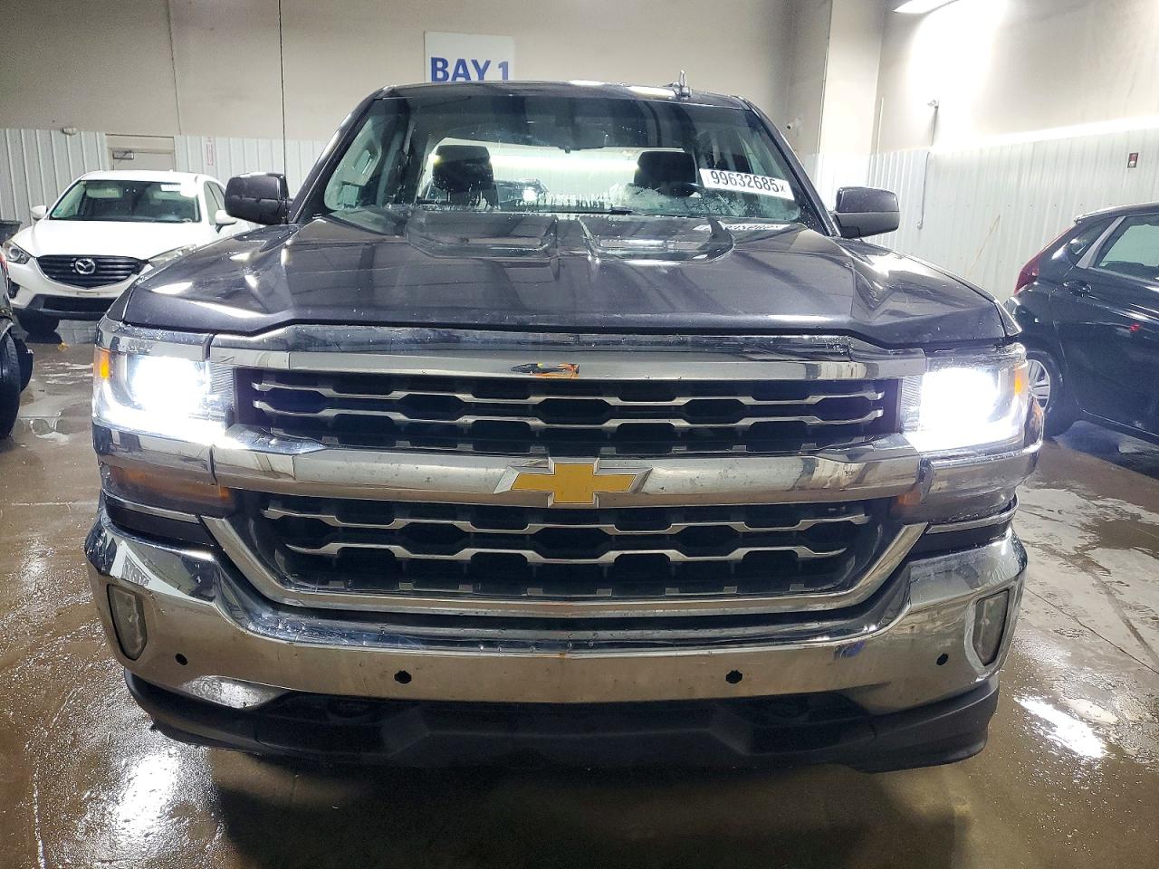 2016 CHEVROLET SILVERADO K1500 LT photo 5