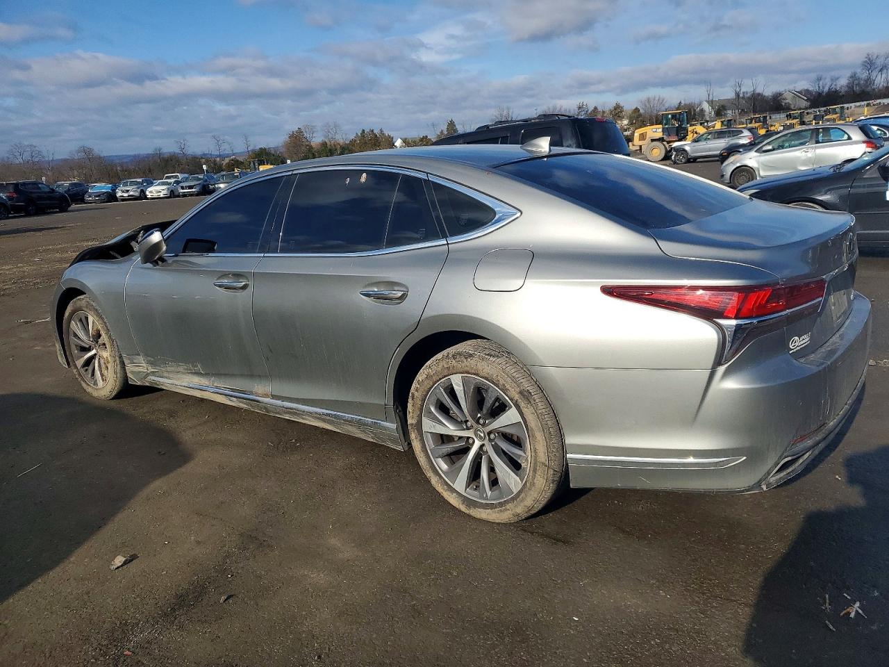 2018 LEXUS LS 500 BASE photo 2