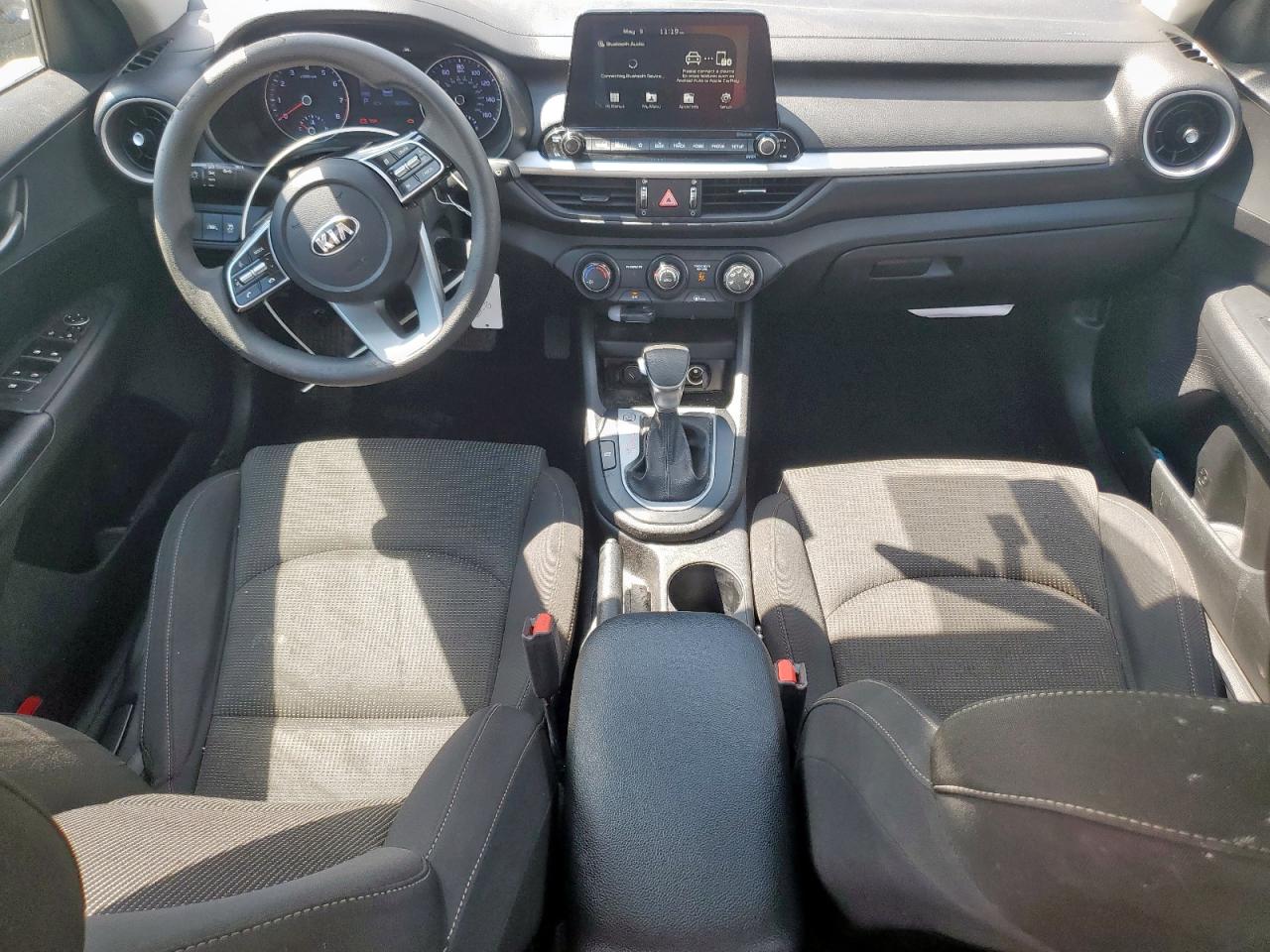 2020 KIA FORTE FE photo 8