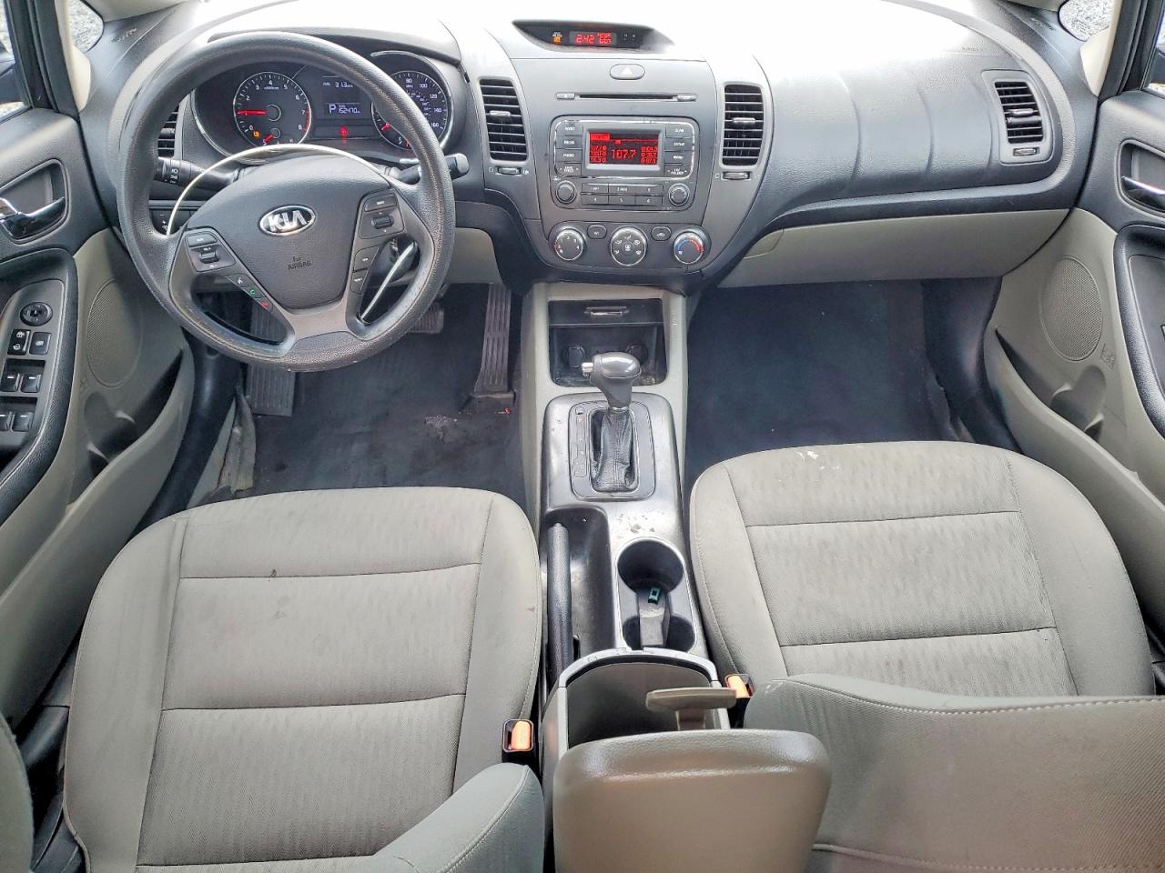 2015 KIA FORTE LX photo 22