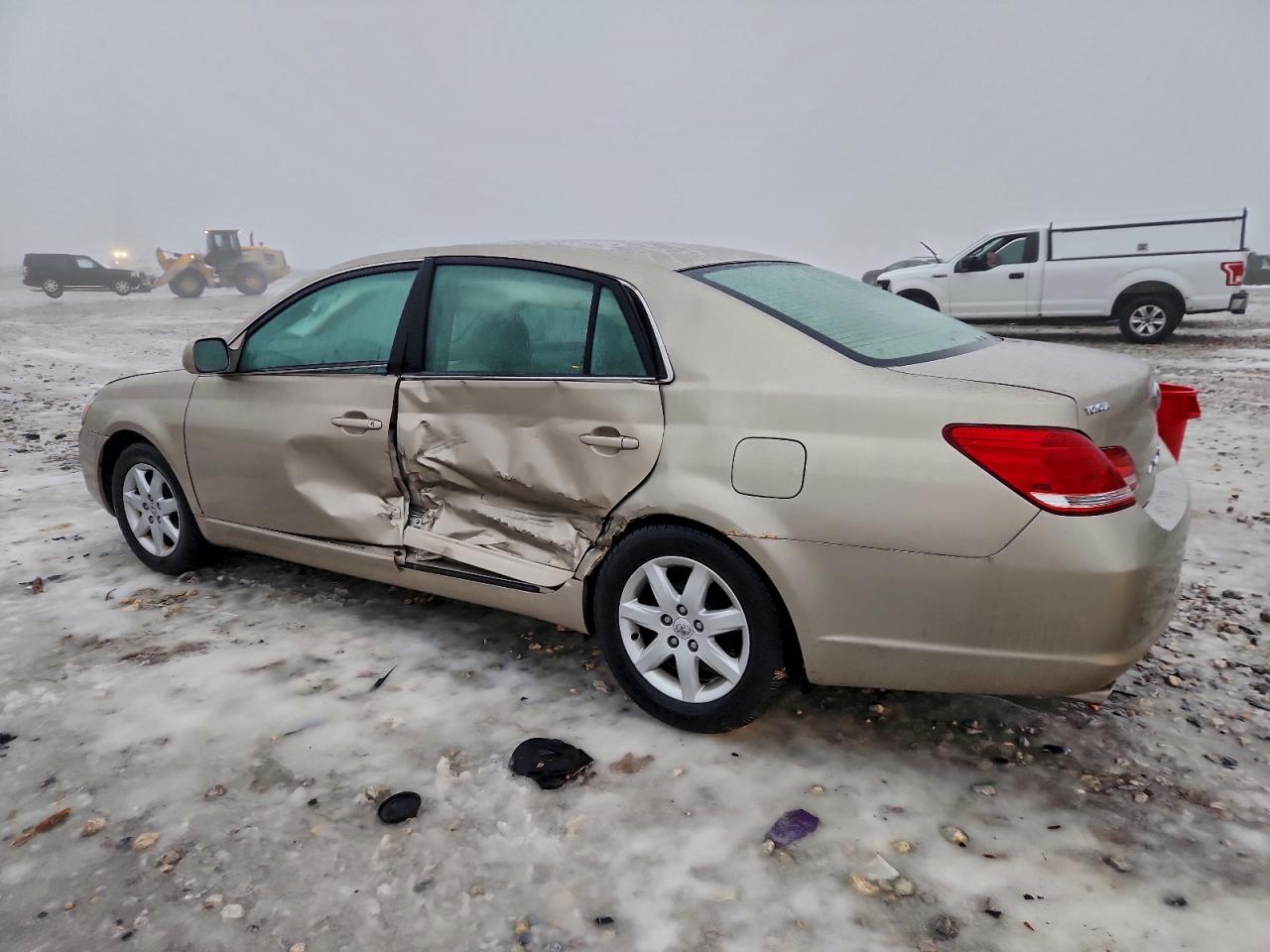 2006 TOYOTA AVALON XL photo 2