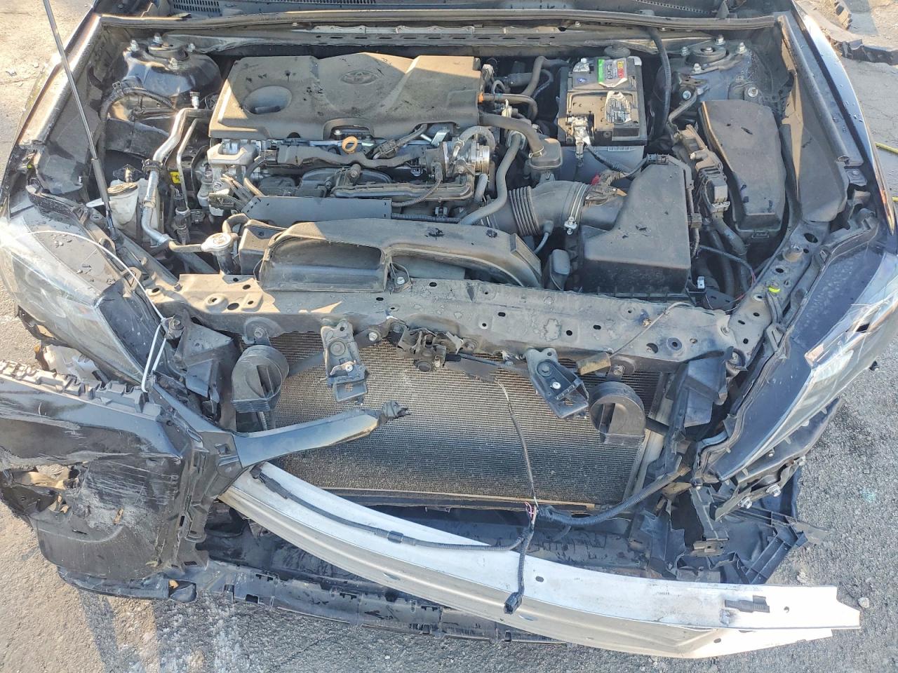 2022 TOYOTA CAMRY SE photo 11