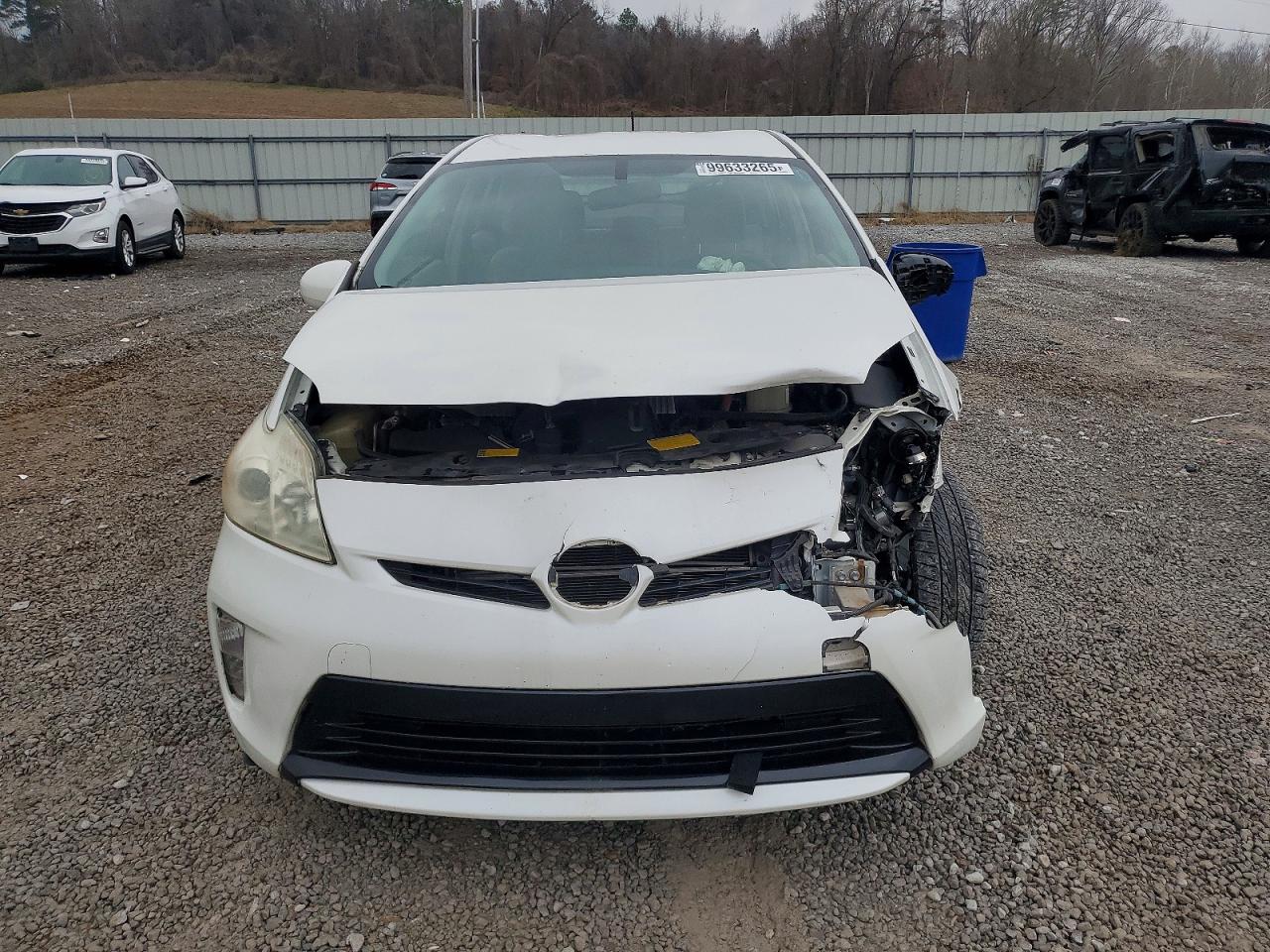2012 TOYOTA PRIUS photo 5