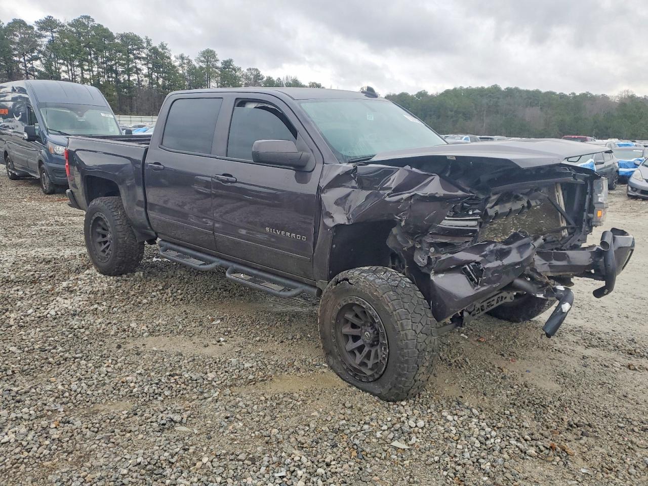2016 CHEVROLET SILVERADO K1500 LT photo 4