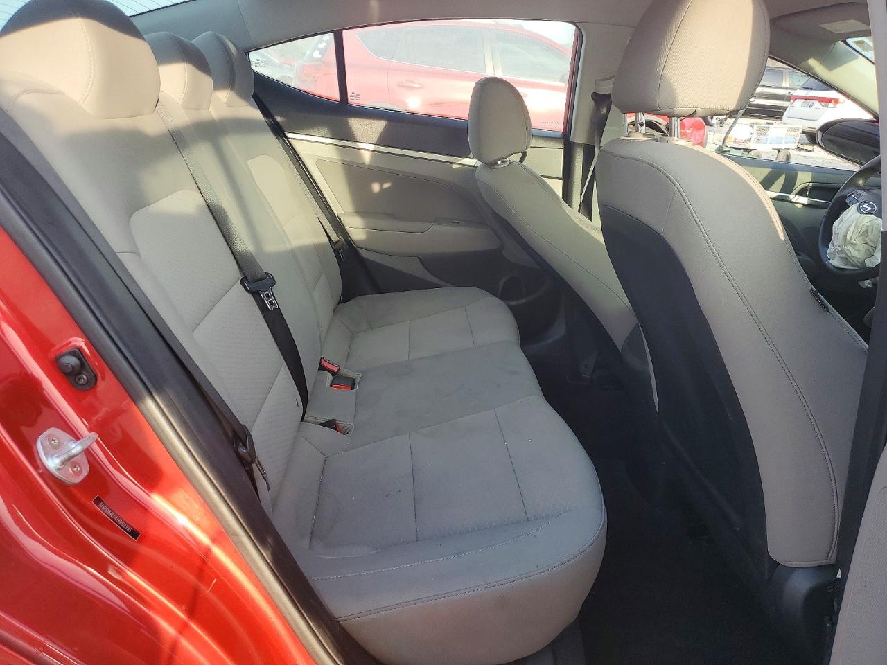 2020 HYUNDAI ELANTRA SEL photo 10