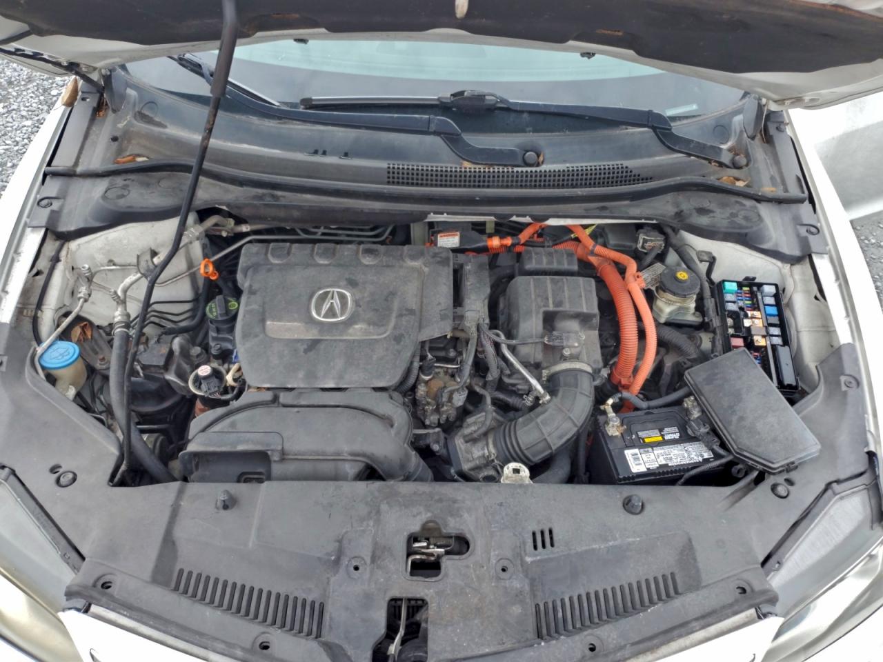 2013 ACURA ILX HYBRID photo 11