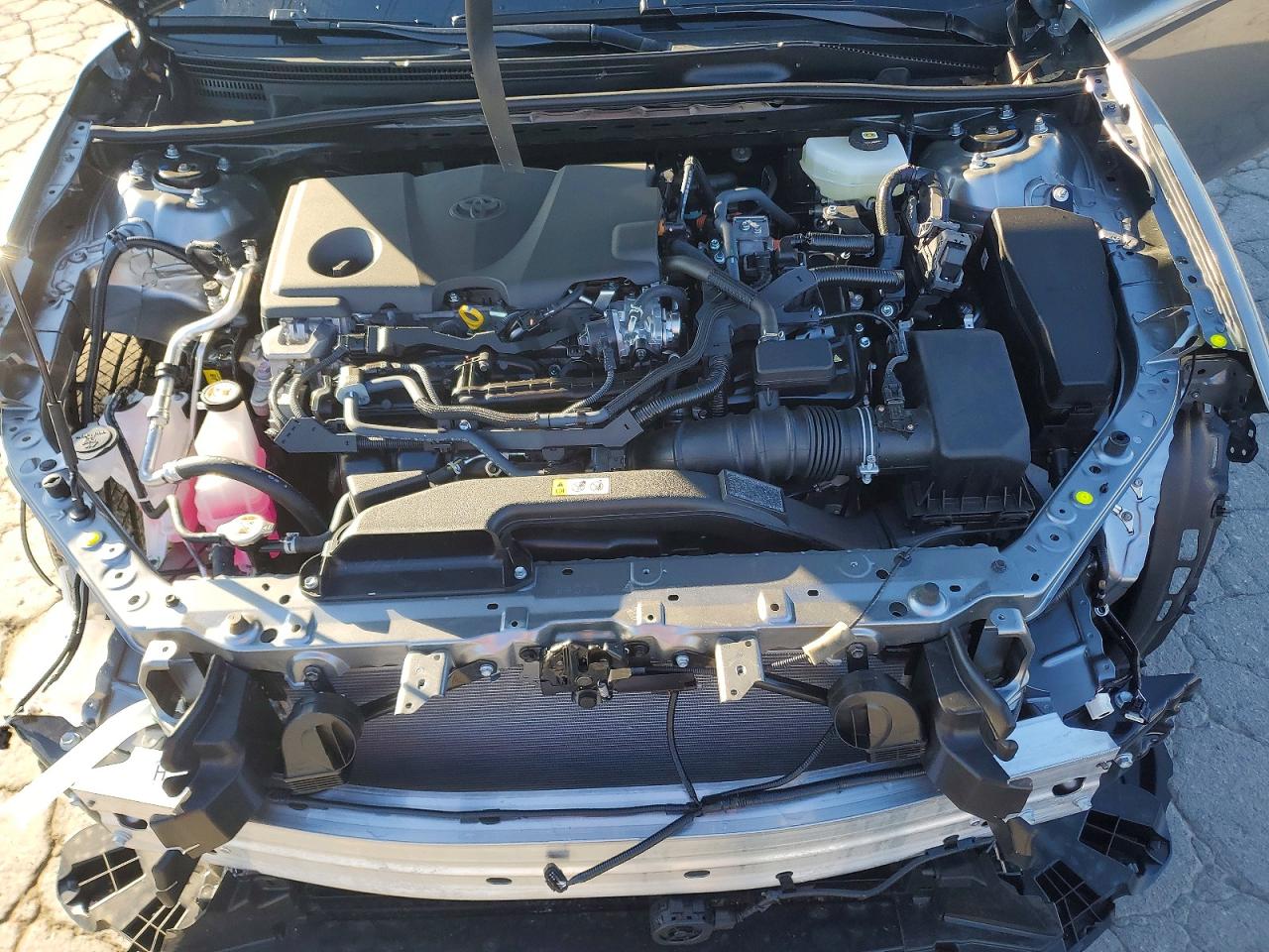 2025 TOYOTA CAMRY XSE photo 11