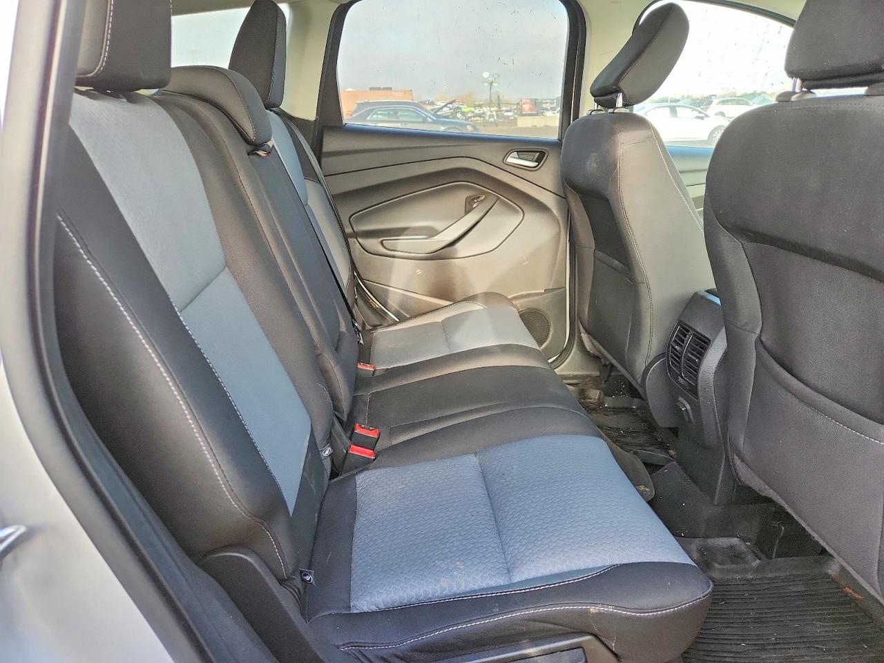 2018 FORD ESCAPE SE photo 10
