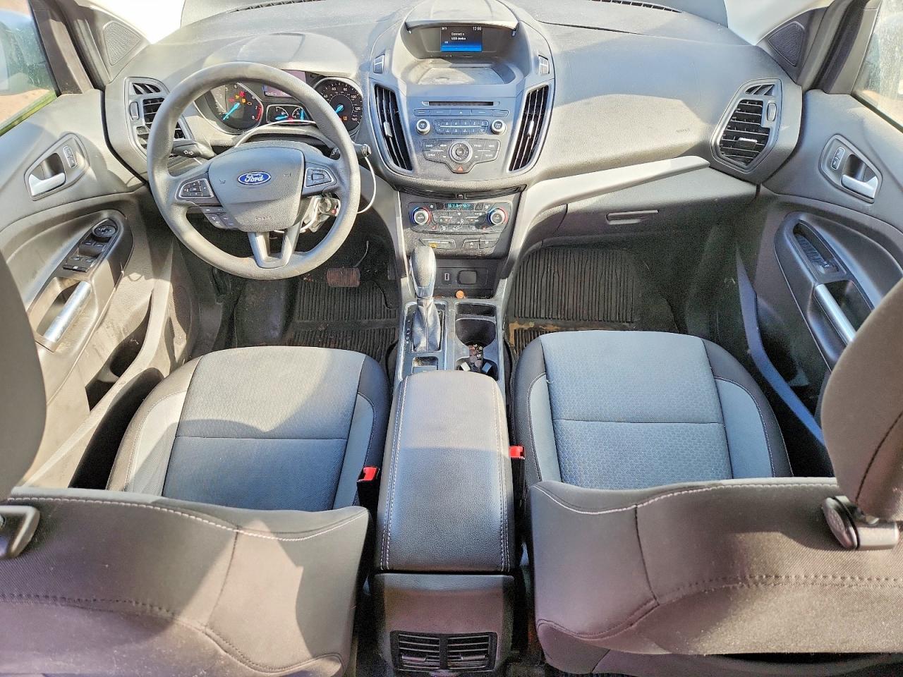 2018 FORD ESCAPE SE photo 8