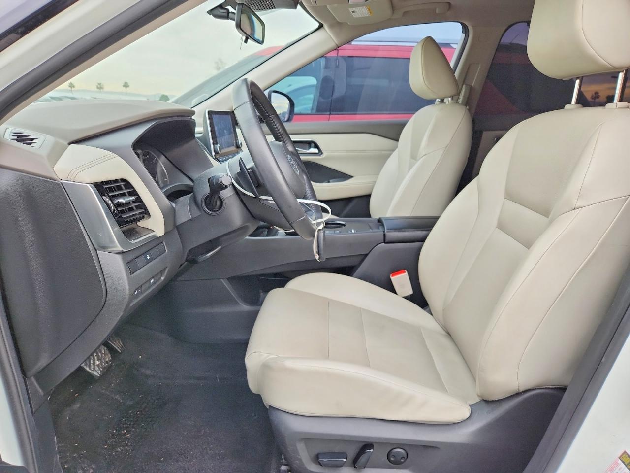 2021 NISSAN ROGUE SV photo 7