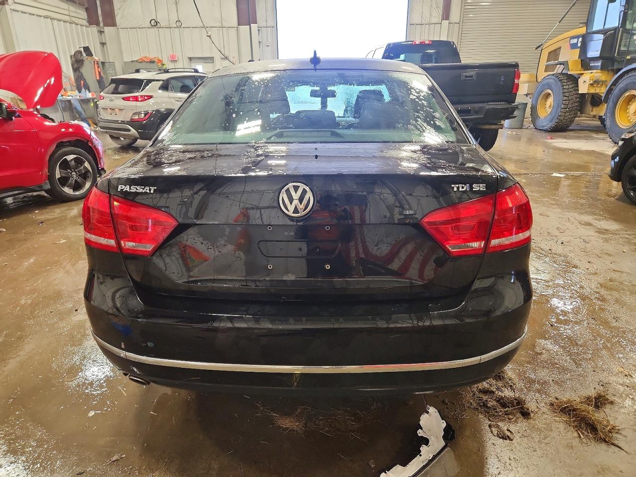 2015 VOLKSWAGEN PASSAT SE photo 6