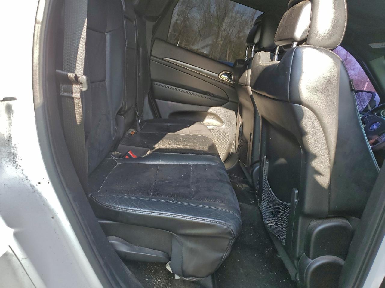 2015 JEEP GRAND CHEROKEE LAREDO photo 11