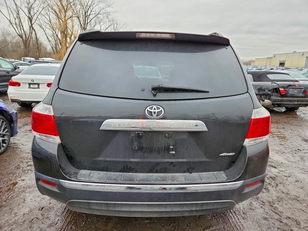 2012 TOYOTA HIGHLANDER LIMITED photo 6