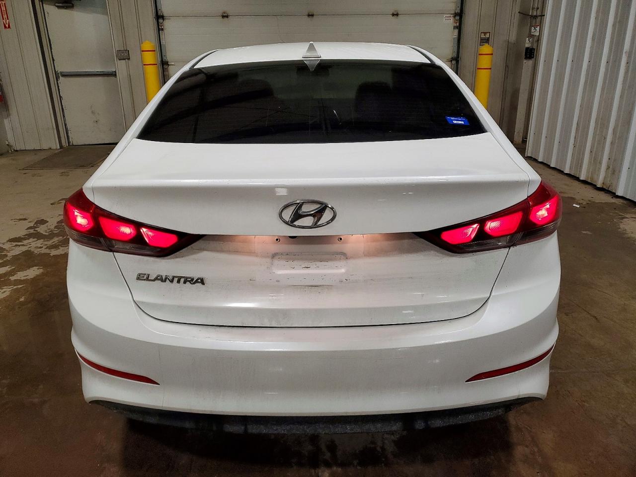 2018 HYUNDAI ELANTRA SEL photo 6