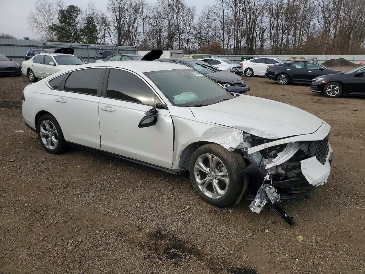 2024 HONDA ACCORD LX photo 4