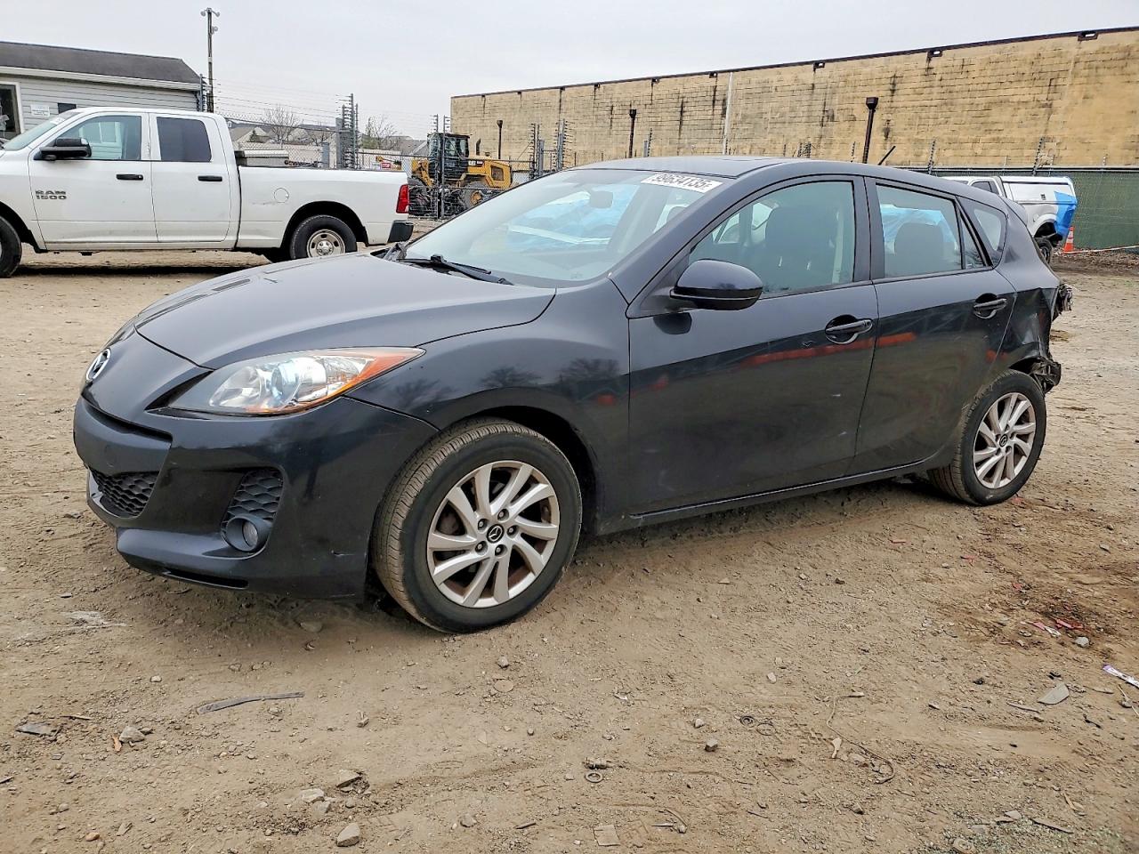 2013 MAZDA 3